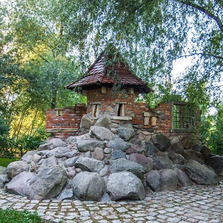 Karczma Rzym Hotel Samotwor Exterior photo