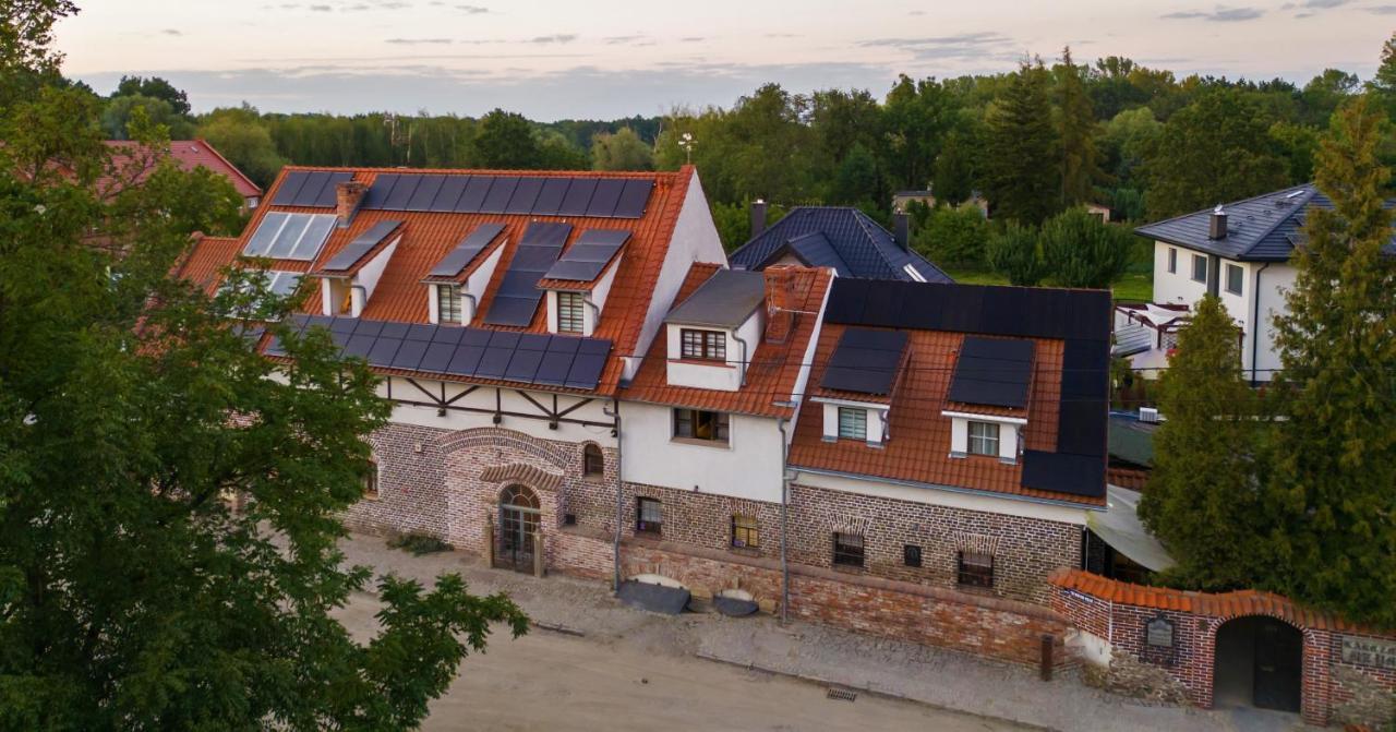 Karczma Rzym Hotel Samotwor Exterior photo